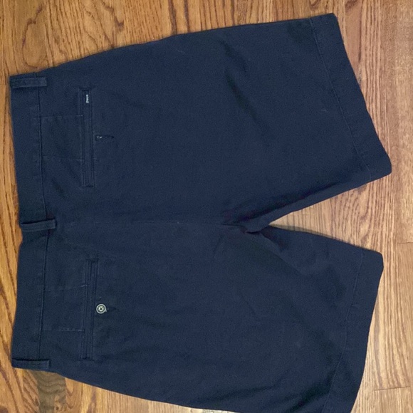 Polo shorts - Picture 6 of 6
